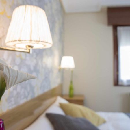 Apartamentos Mugarri Povena Dış mekan fotoğraf