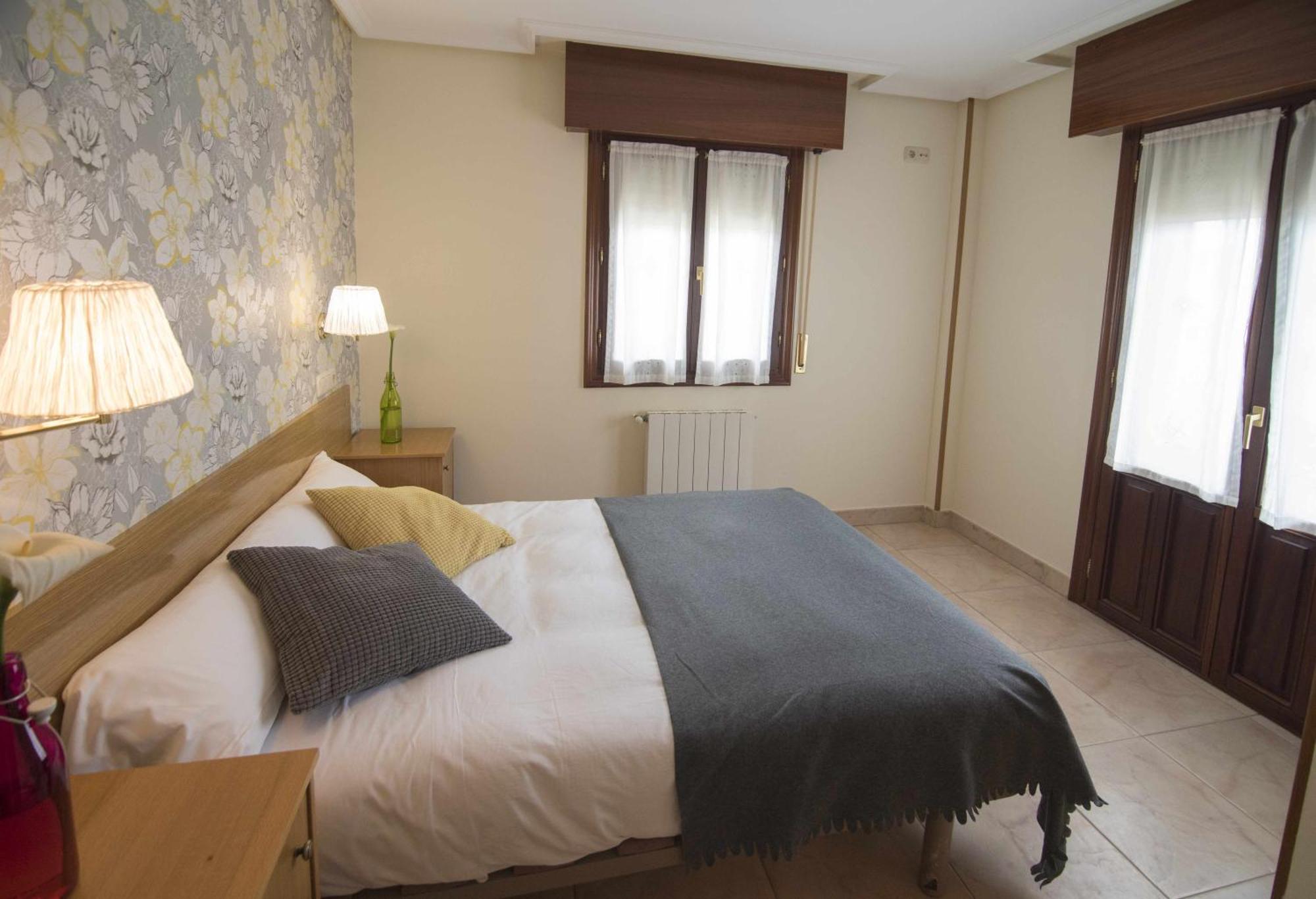 Apartamentos Mugarri Povena Dış mekan fotoğraf